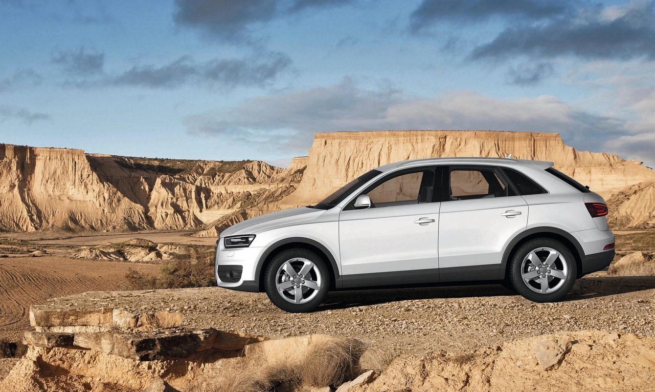 Audi Q3 2012 1600 26   Copy